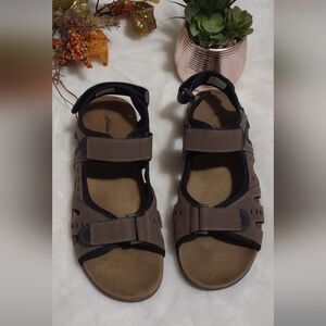 Eddie Bauer sandal shoes for men size 9